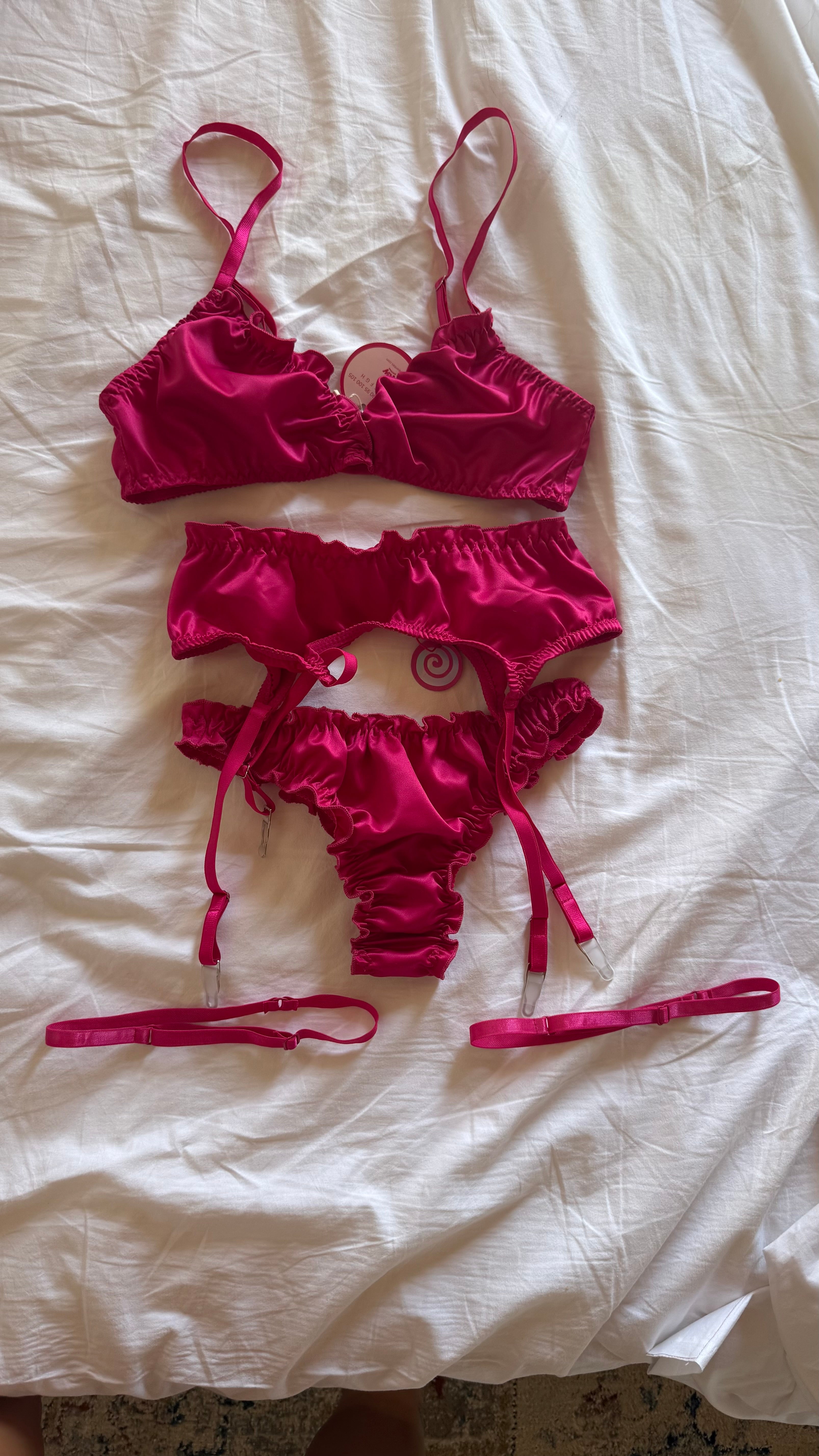 Candy fuchsia garter belt