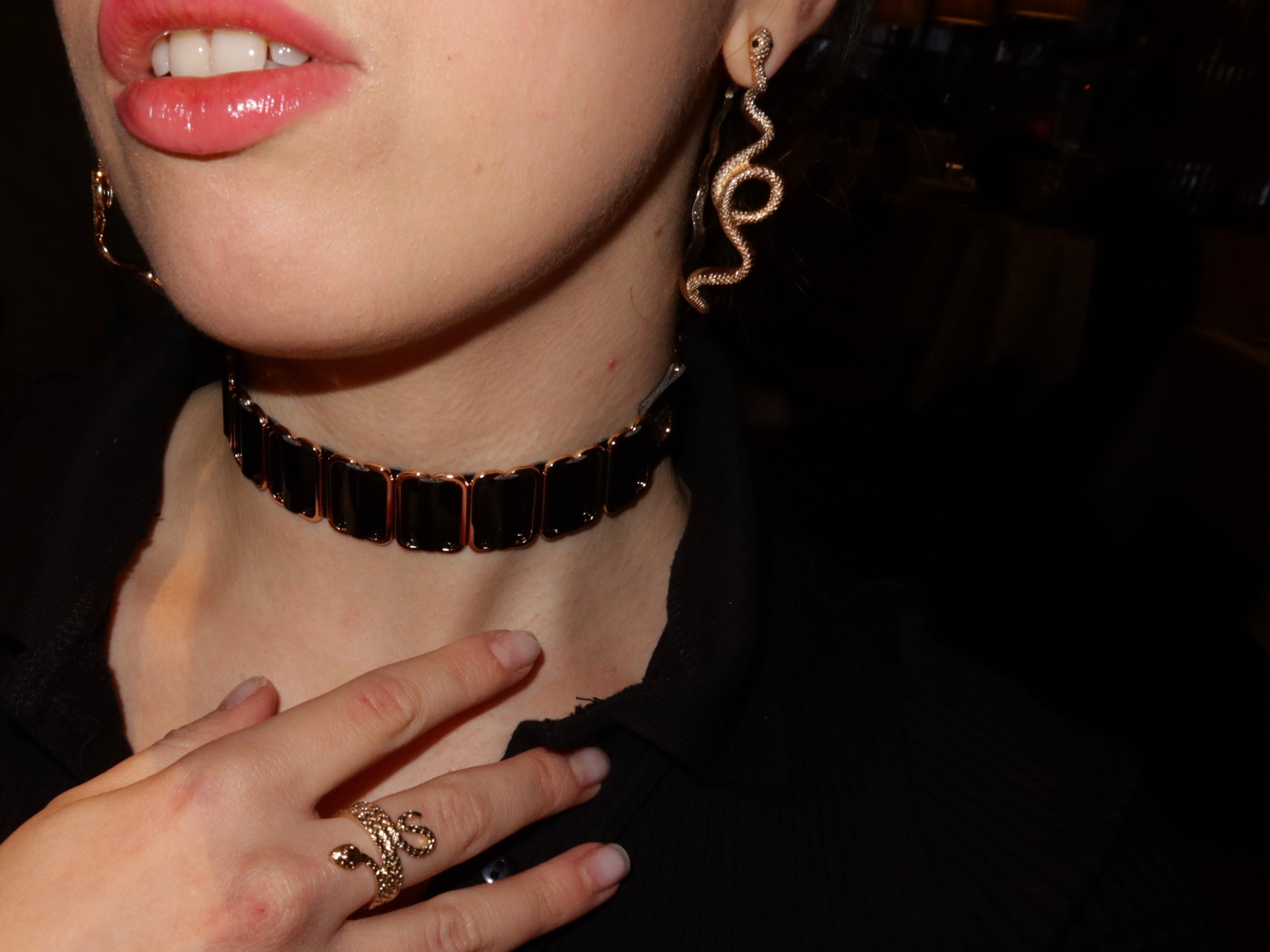 Holly Black choker Secret Room